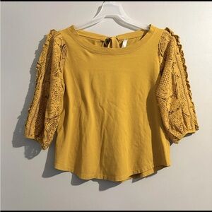 By Anthropologie Mustard Crochet Puffy Sleeve Boho Peasant Top Shirt Size Small